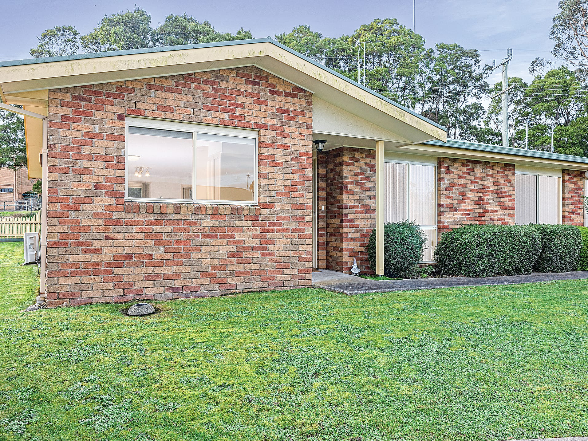 Desirable 2-bedroom gem in the coveted Bluegum Village