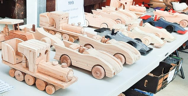 Woodcrafted gifts for sale