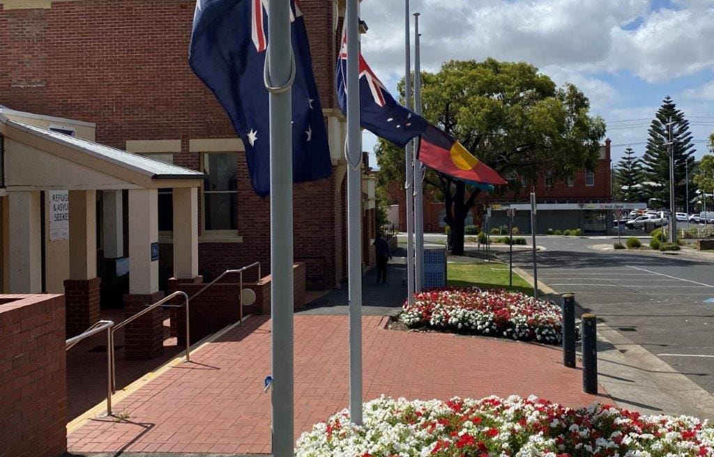 Staff union makes pitch for higher rates