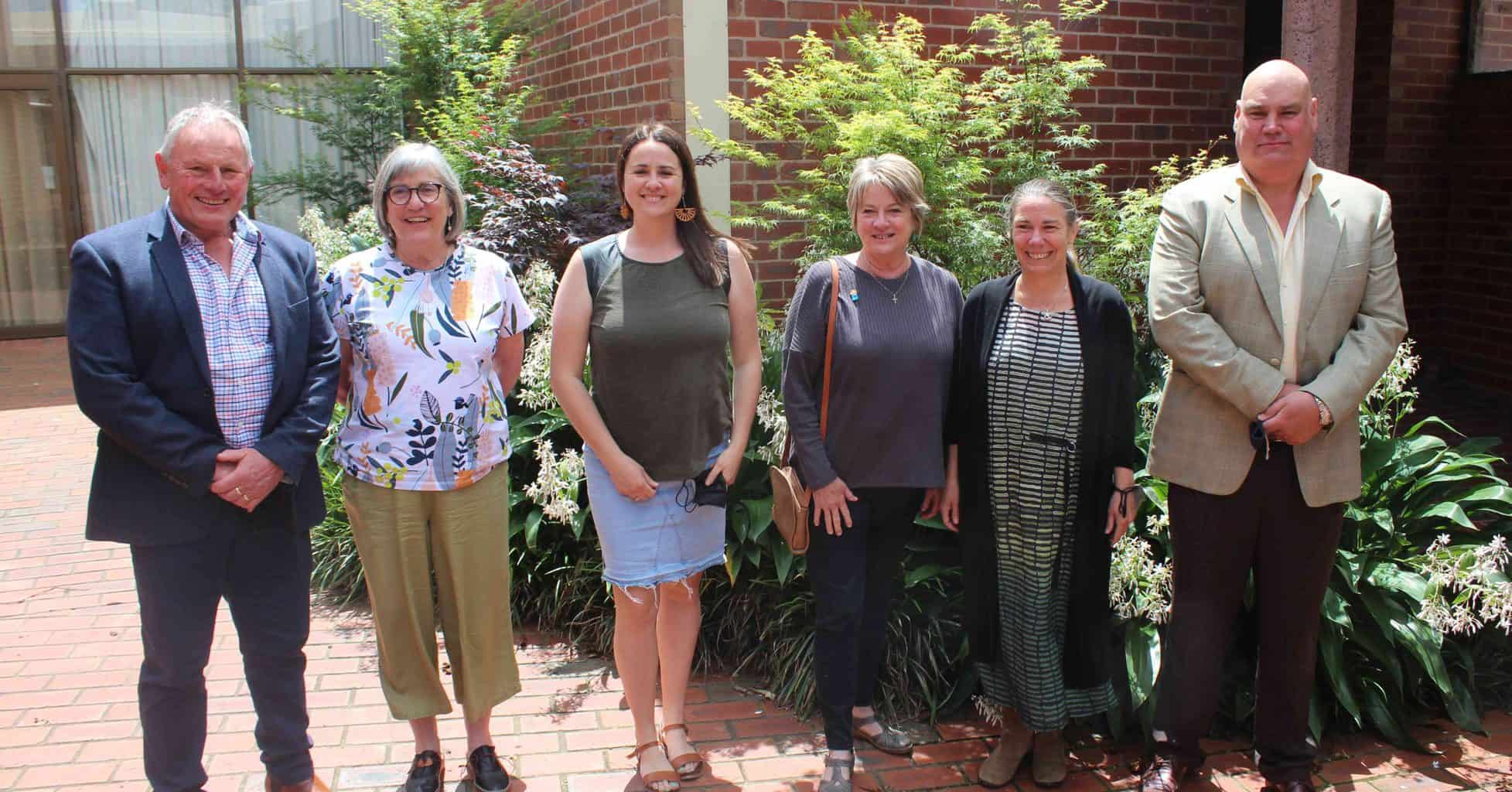 Councillors officially sworn in