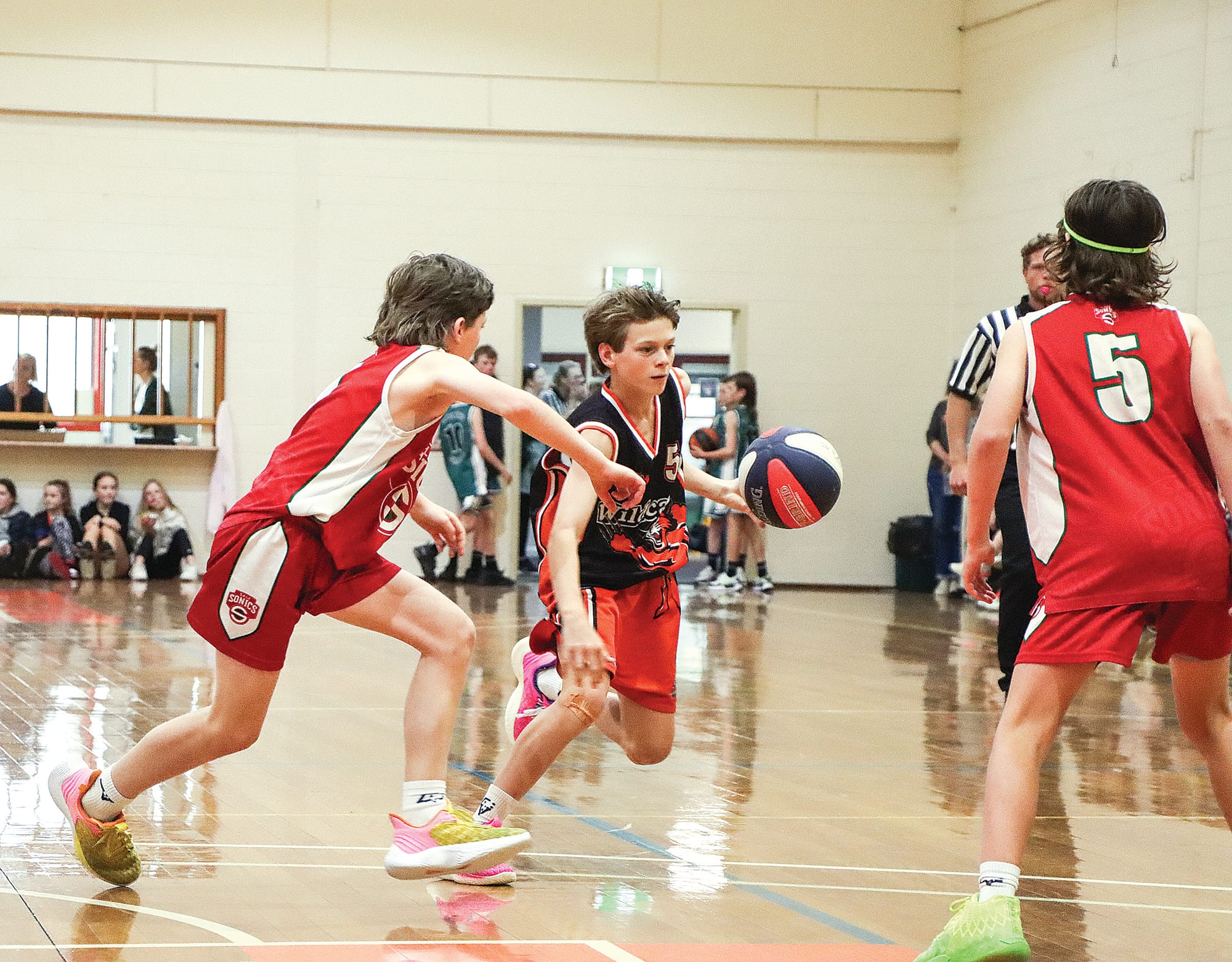 Young basketballers hit the courts