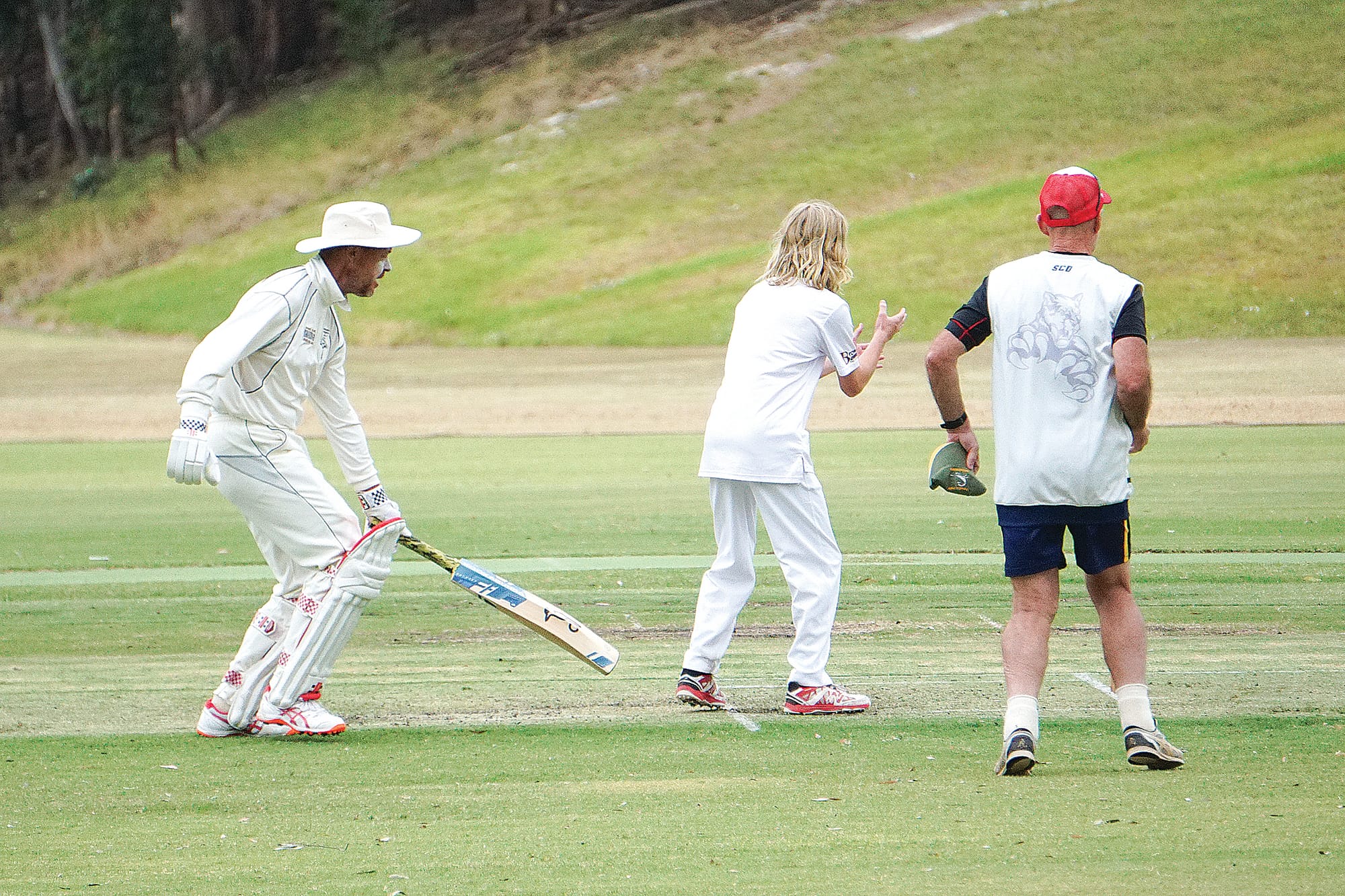 Thomas secures a couple of runs for Koonwarra L/RSL.