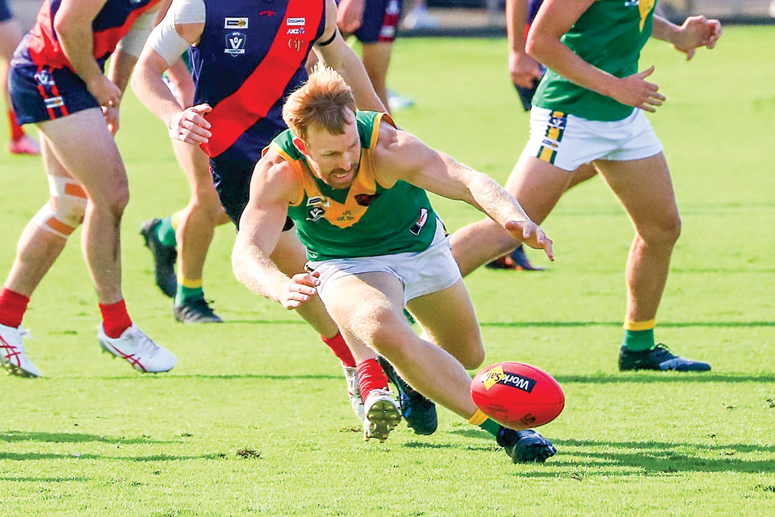 Luke Bowman was in the thick of the contest all game for the Parrots. 