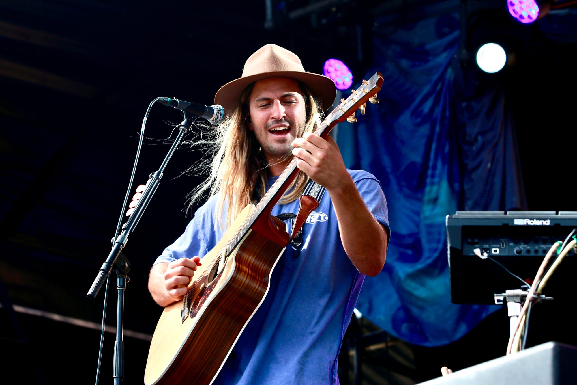 Felipe Baldomir performed live at the 2024 Ocean Sounds on Churchill Island. 