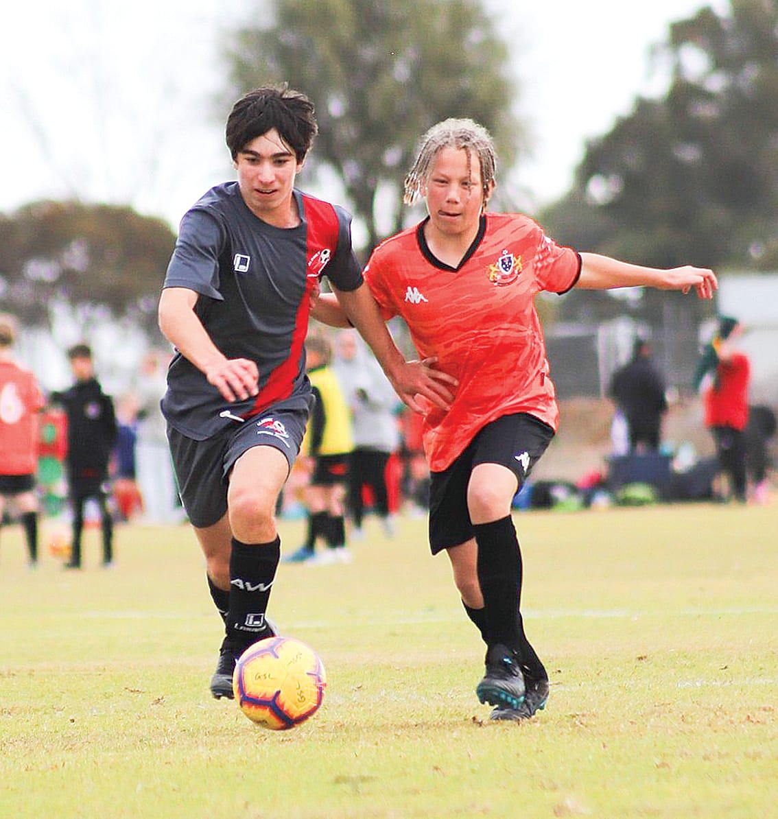 GSL U15 Boy Ollie Phillips vs Albury Wodonga opponent.