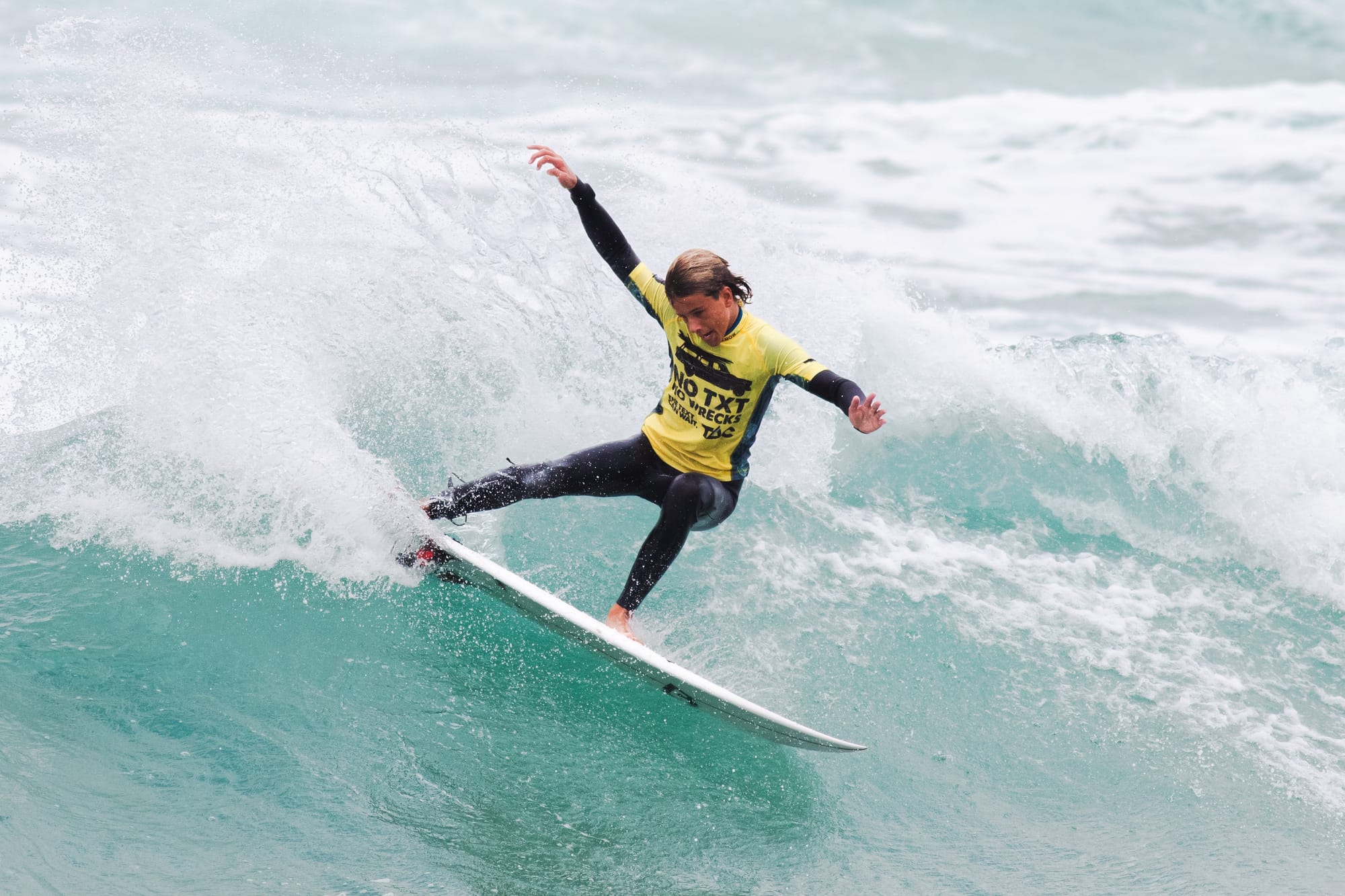Seven top junior surfers from Bass Coast head to NSW for Australian Junior Titles