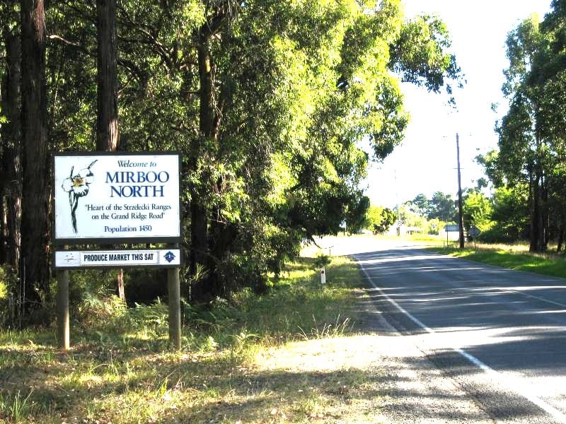 Mirboo North teens hospitalised in scary Halloween punch-up
