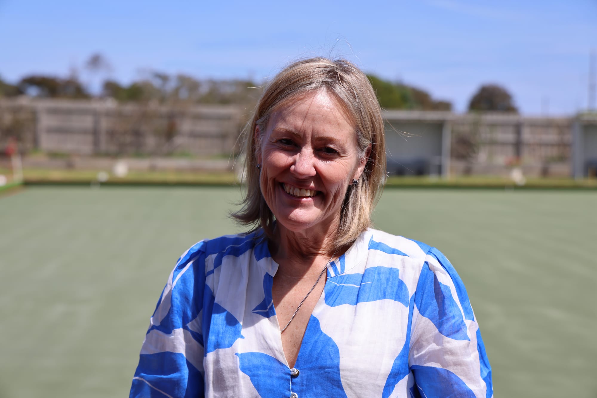 Giant earthworms no threat to Kernot bridge funding