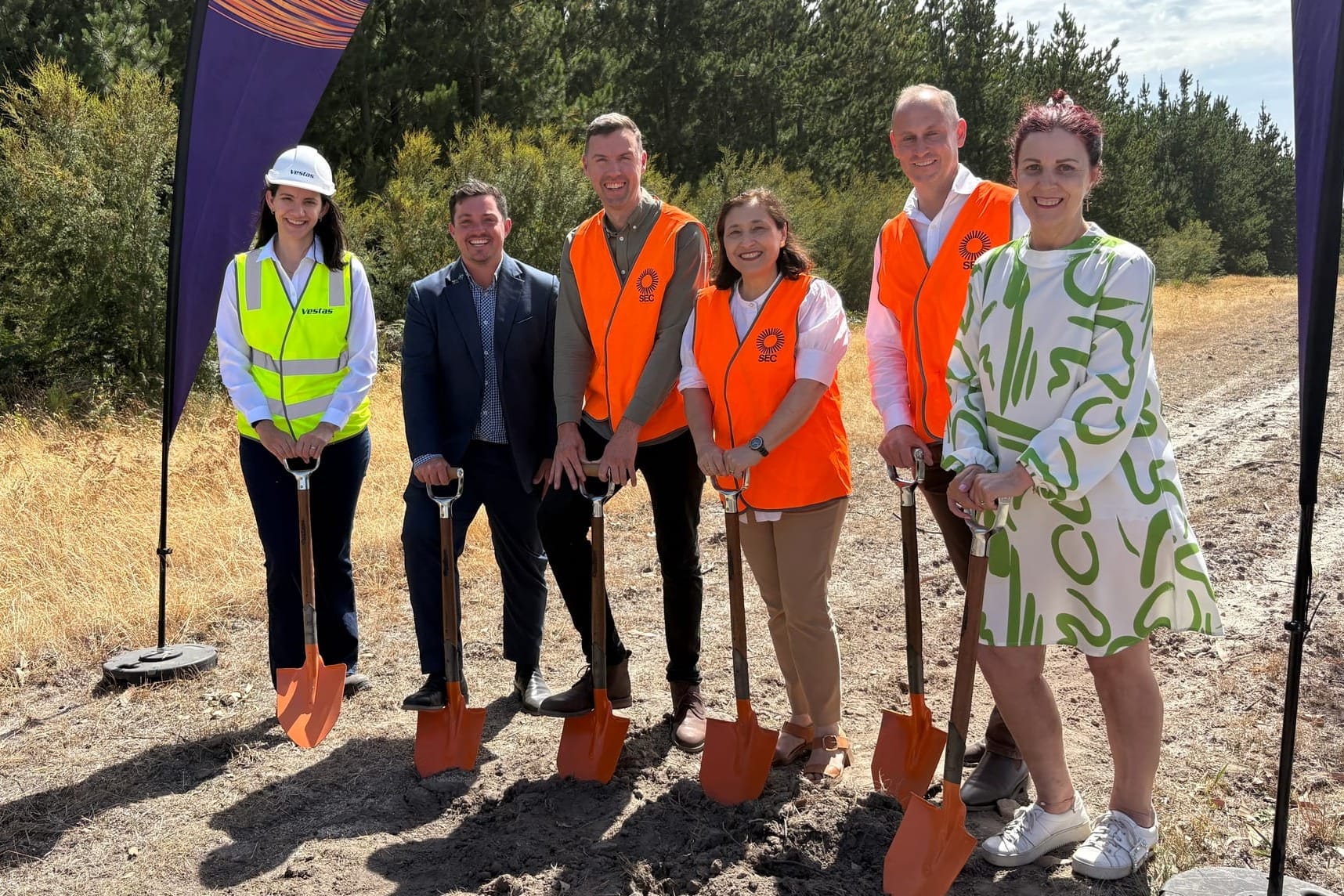 Gippsland to power Victoria as sod turns on $650 million wind deal