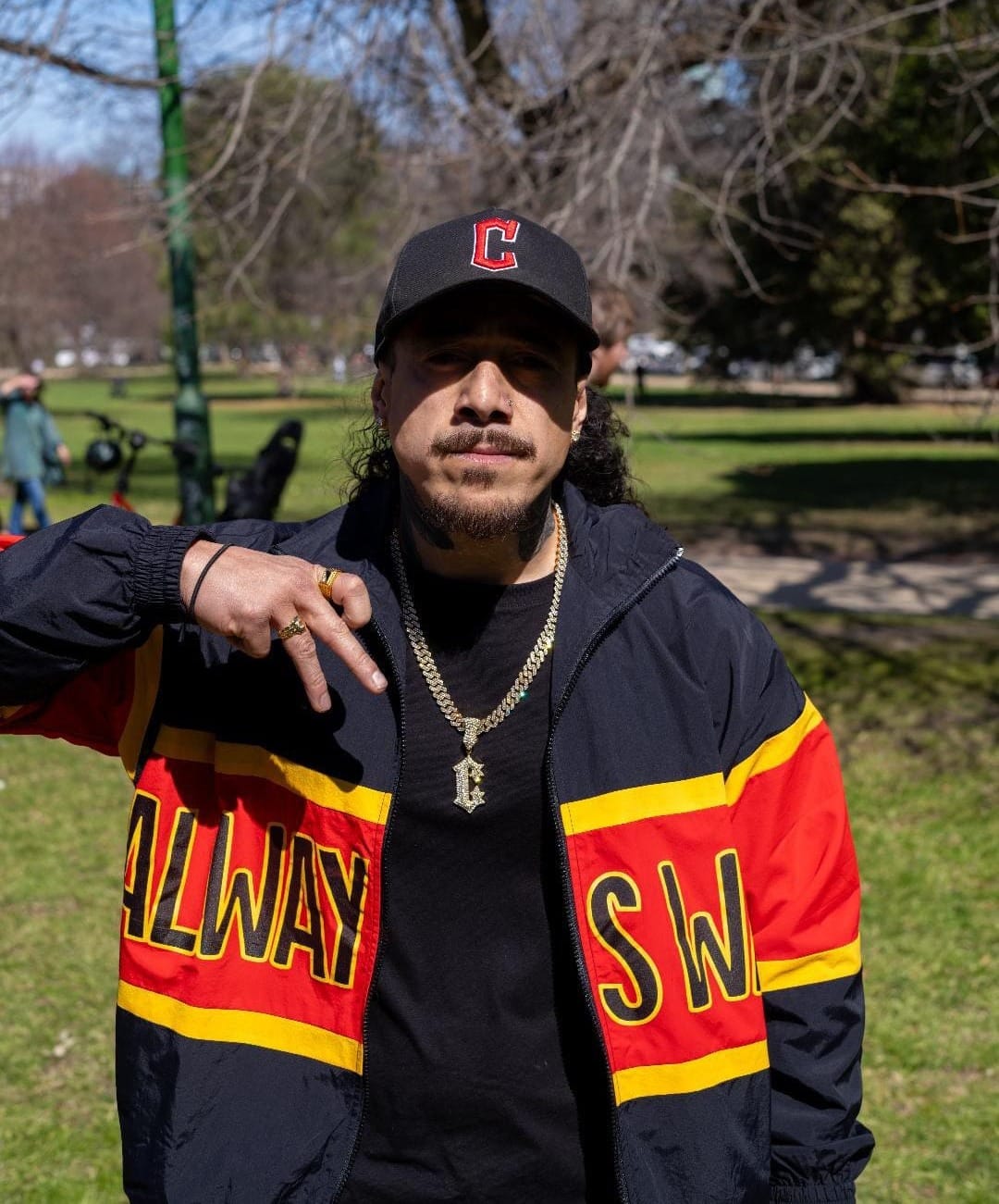 Bathing in the Creek Festival, returning to Archies Creek Hotel