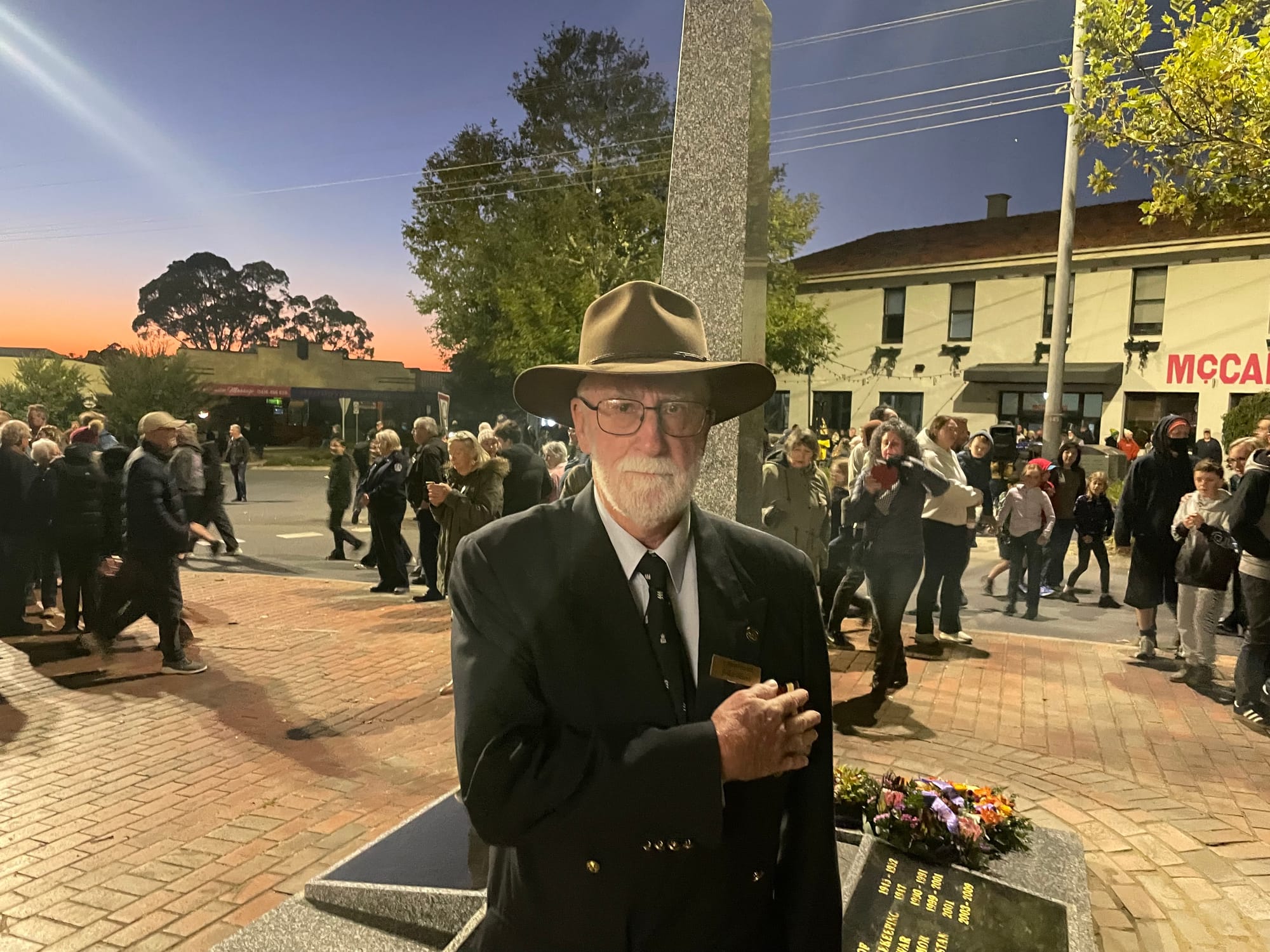 Large respectful gathering greets Leongatha dawn