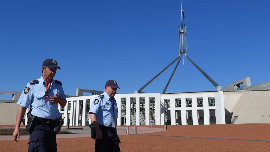 Korumburra man charged with threatening a Federal MP