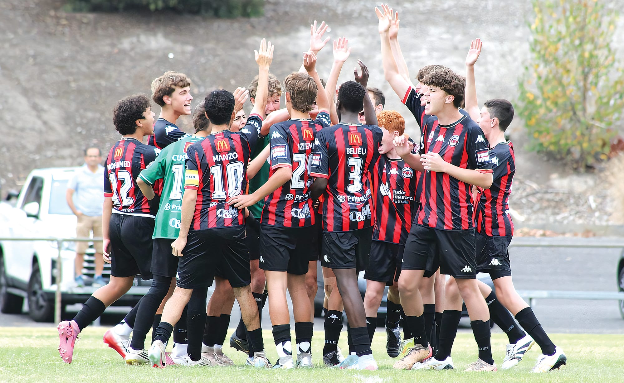 Reserves thump Strikers 5-1 as juniors sweep Boroondara