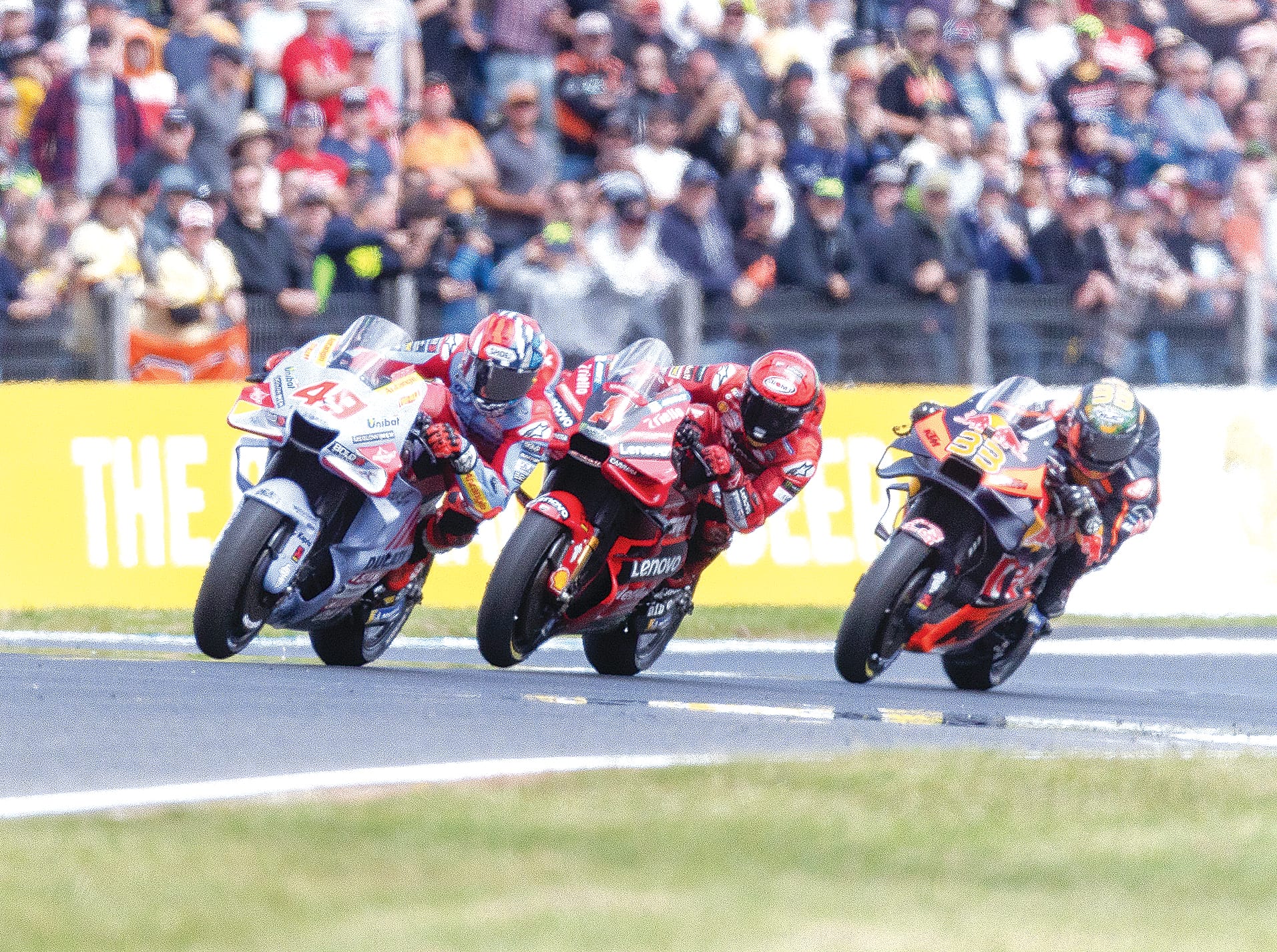 Both budgets fail Phillip Island as council takes MotoGP fight to Spring Street
