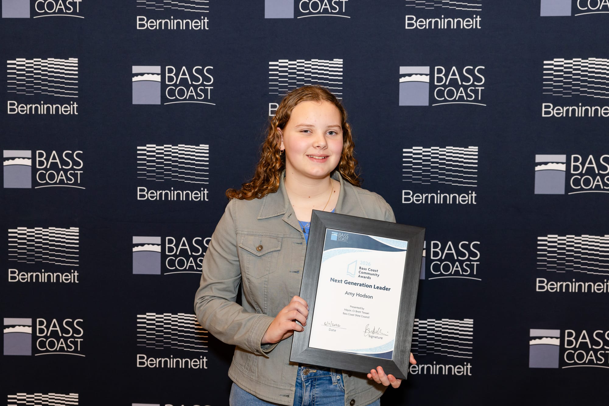 Amy Hodson with her award
