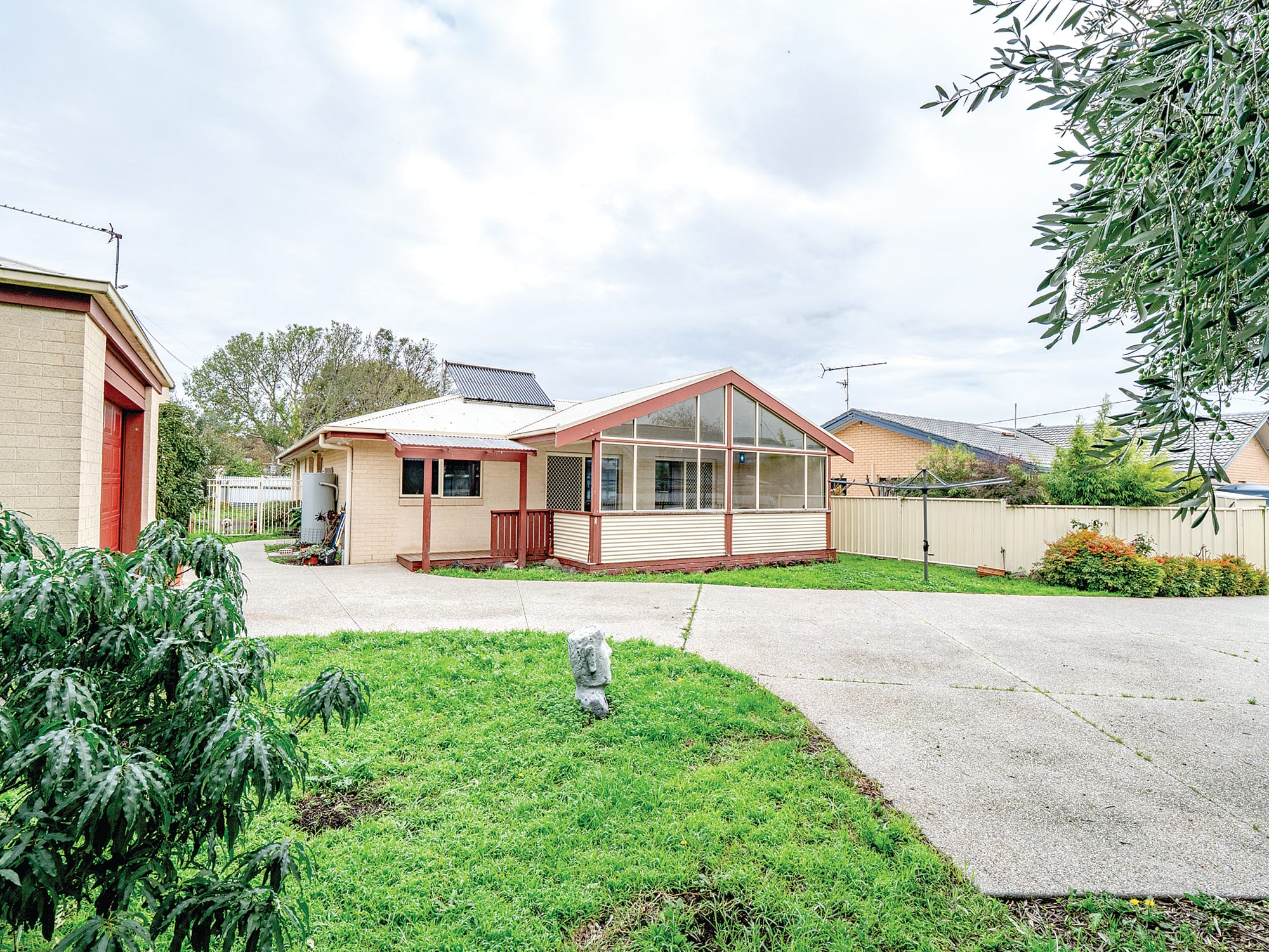 Family home with a shed that does it all