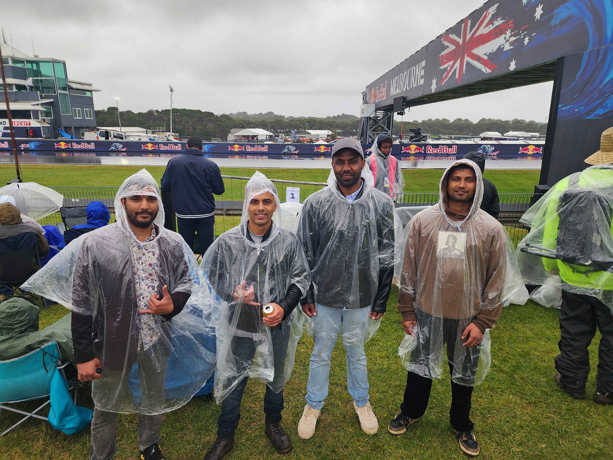 Update: No MotoGP action before 4pm on Sunday at Phillip Island