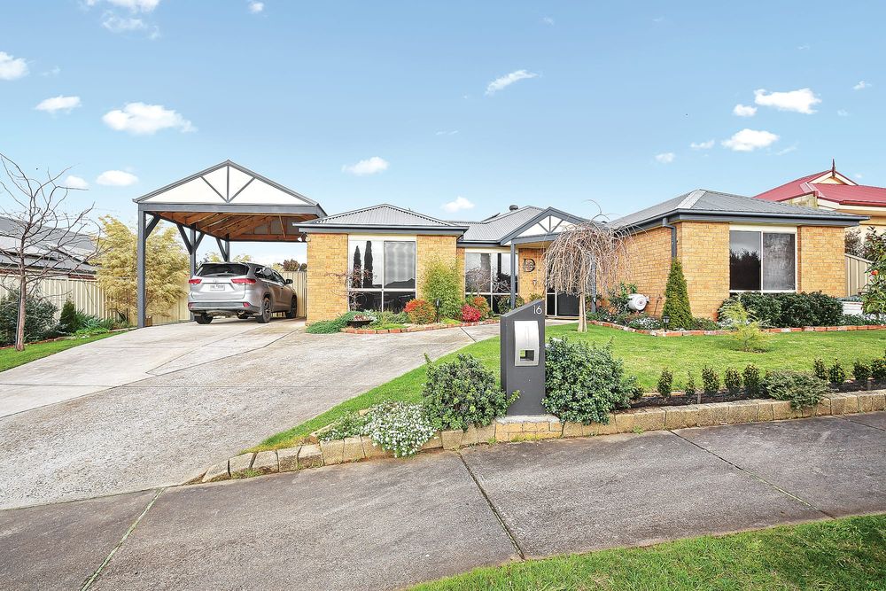 What a stunning home! post image
