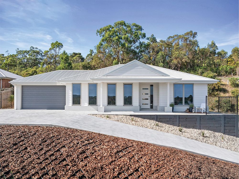 Brand new home in Foster post image