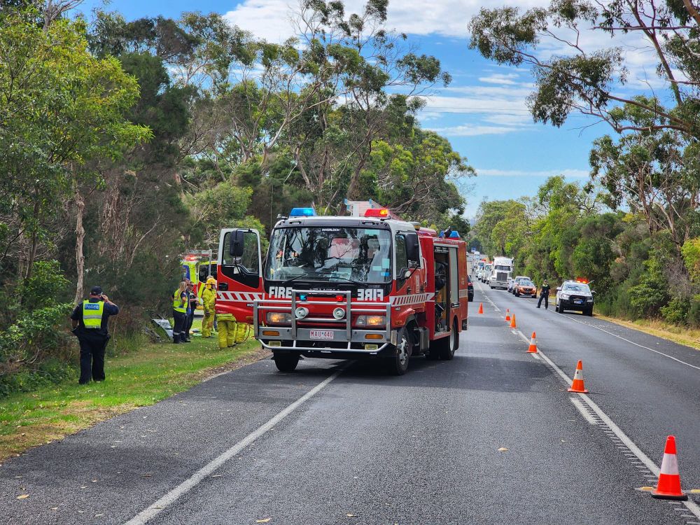 Car accident blocks Bass Highway post image