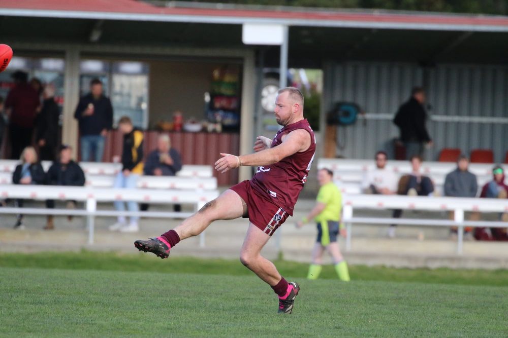 Too many close losses for Stony Creek post image
