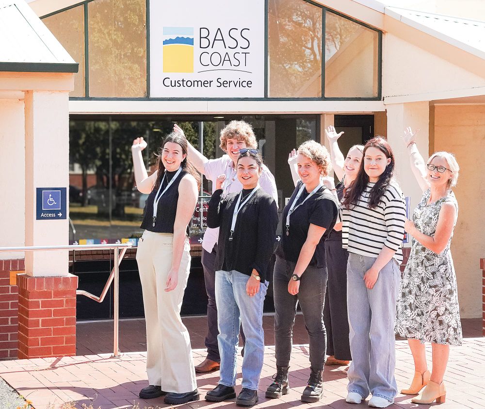 Council welcomes six trainees post image