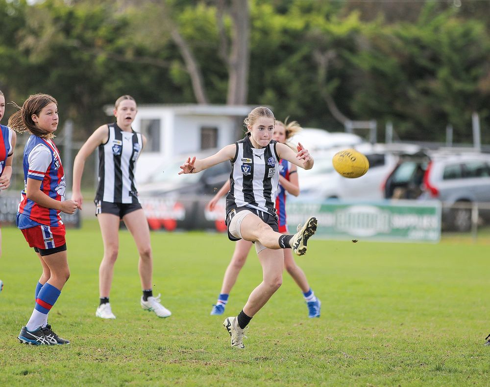 Magpies and Bulldogs celebrate girls’ footy post image