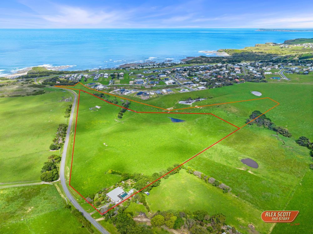 Lifestyle auction at Kilcunda 12 noon today post image