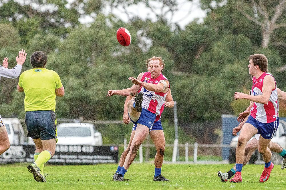 Magpies win in thrilling upset post image