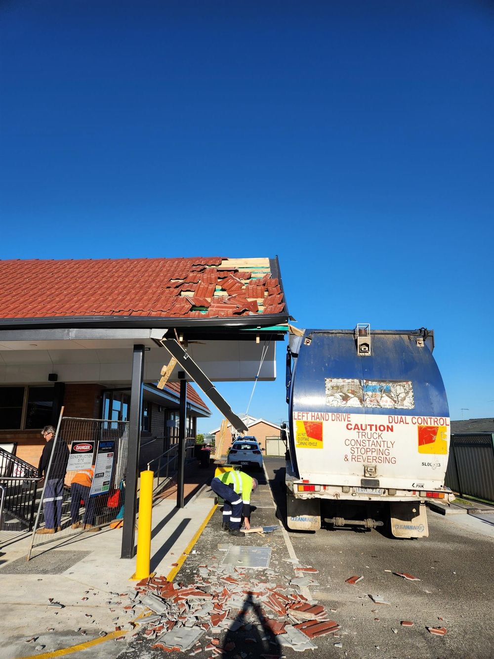 ‘Garbage’ start to the new year for Carinya Aged Care post image