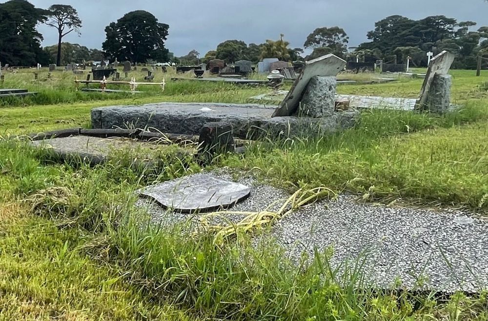 Shire puts contract out on cemetery woes post image