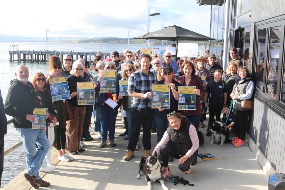 Community comes out in support of Newhaven Jetty closure post image