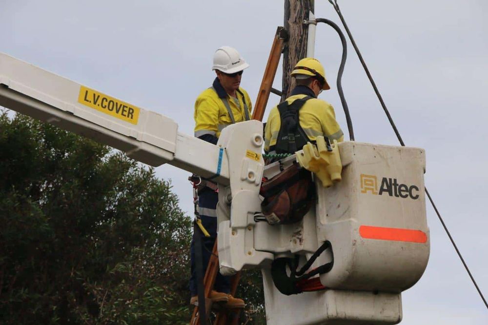 Still no power? You can apply for $1680 a week post image