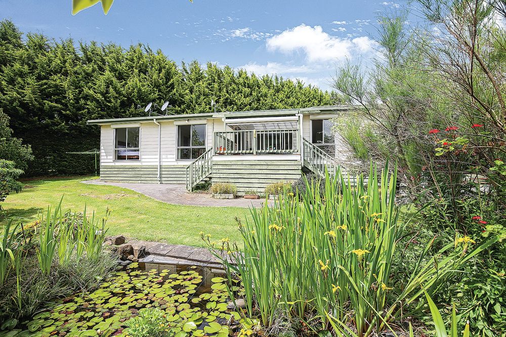 Lifestyle dream on two acres with stunning views… and a bonus! post image