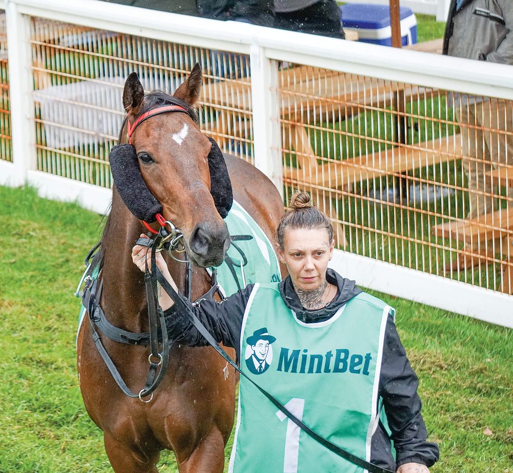 Top day at the races to remember Duck post image