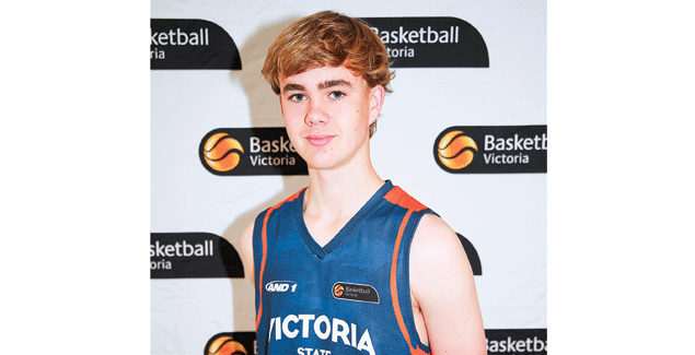 Victorian basketballers battling to get to national titles post image