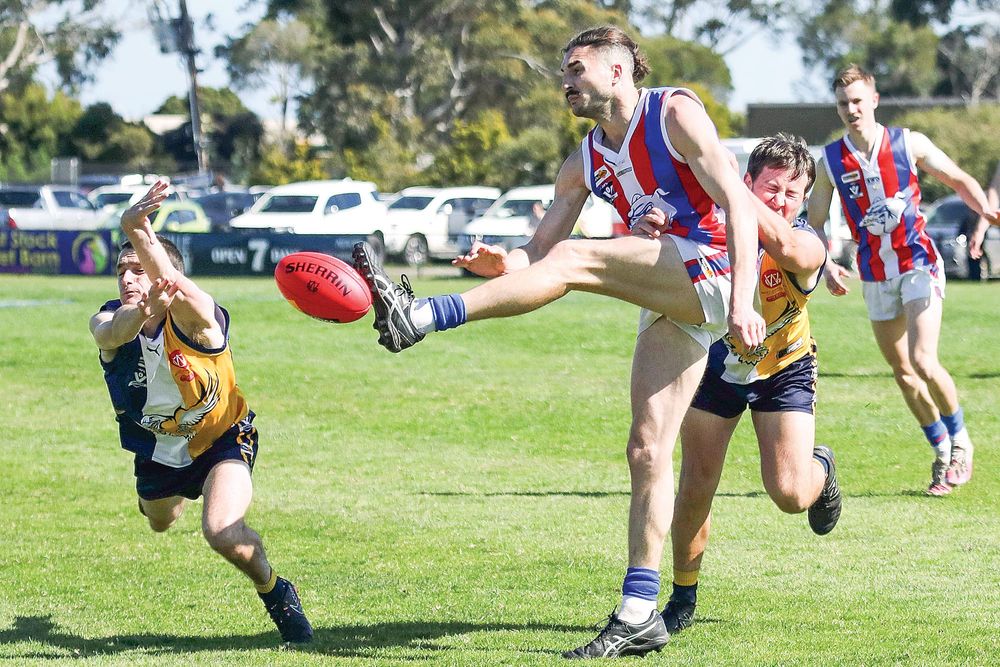 Blockbuster semi’s hit the Goon post image