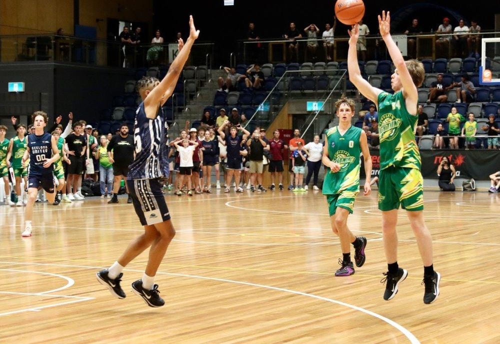 Victorian bastetball silver for Leongatha Lightning post image