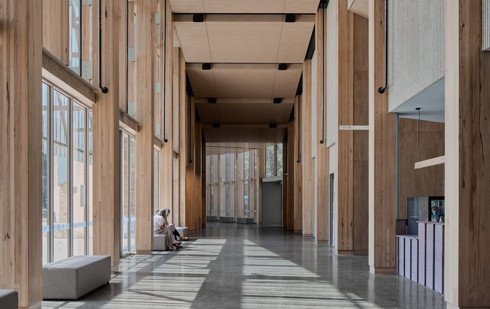 Male artists need not apply for Berninneit art acquisition post image