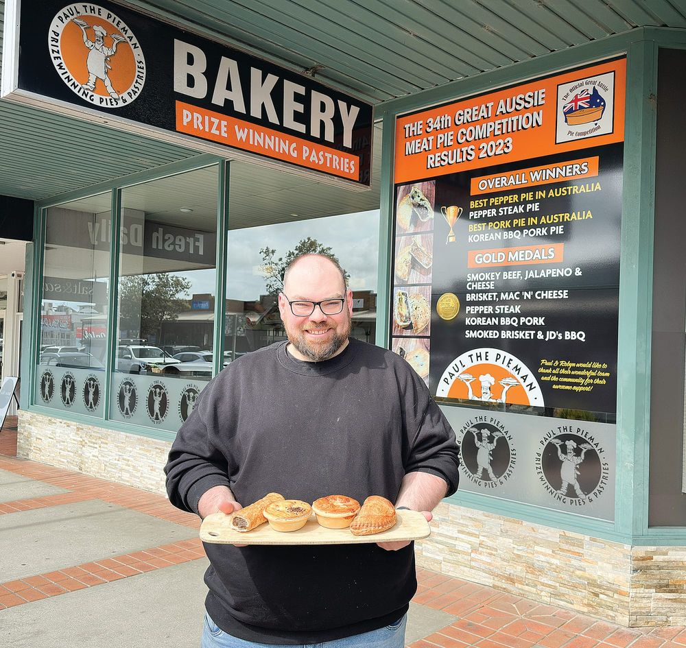 Four gold, five silver and three bronze for Paul the Pieman post image