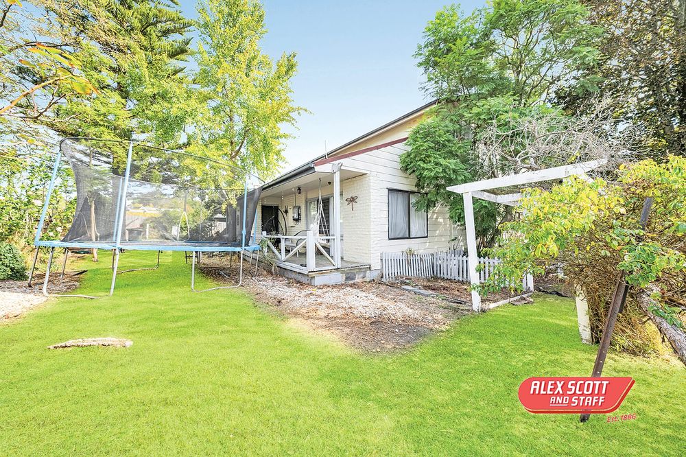 Beachside bliss on double block post image