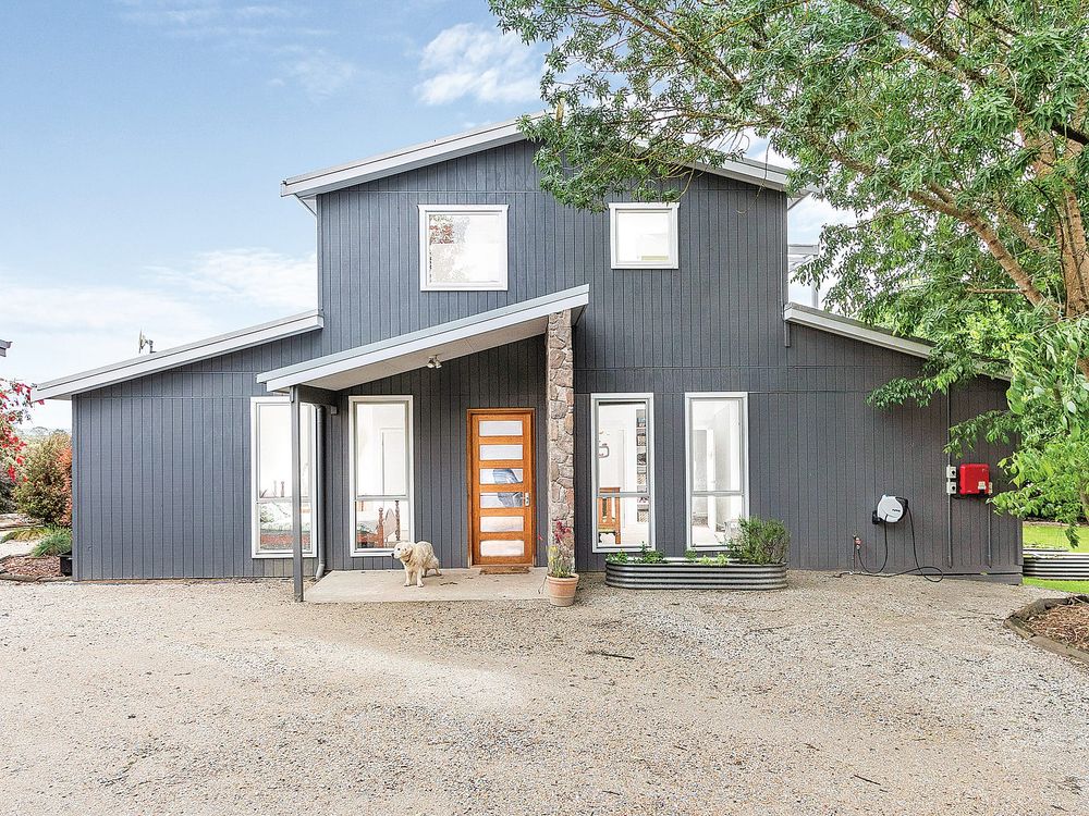 Living in Loch: A half-acre retreat awaits post image
