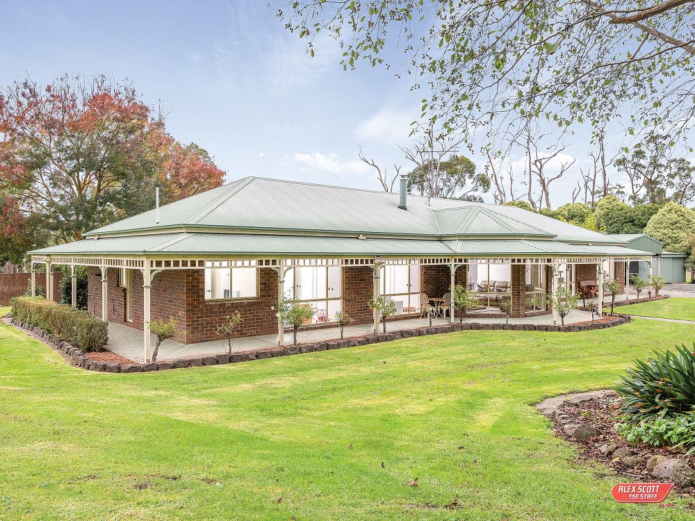 Misty Ridge – A country retreat post image
