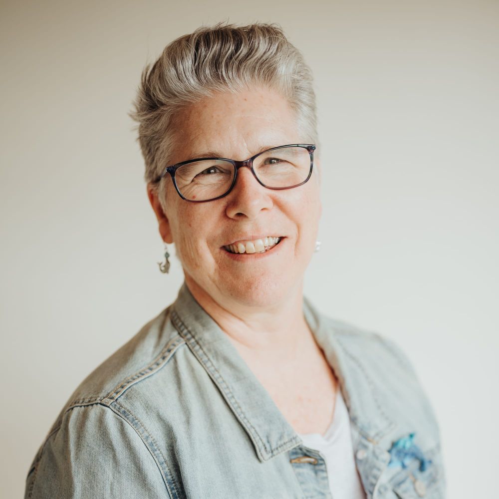 Jen Broomhall releases Mermaids No Longer: People of the Sea post image