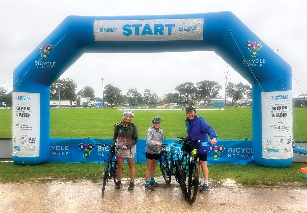 Cr Schelling hits the road for Great Victorian Bike Ride post image