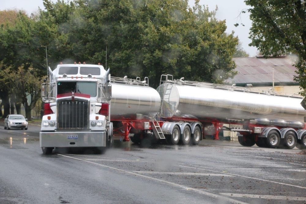Three days later, Saputo revises milk price up to $6.85 post image