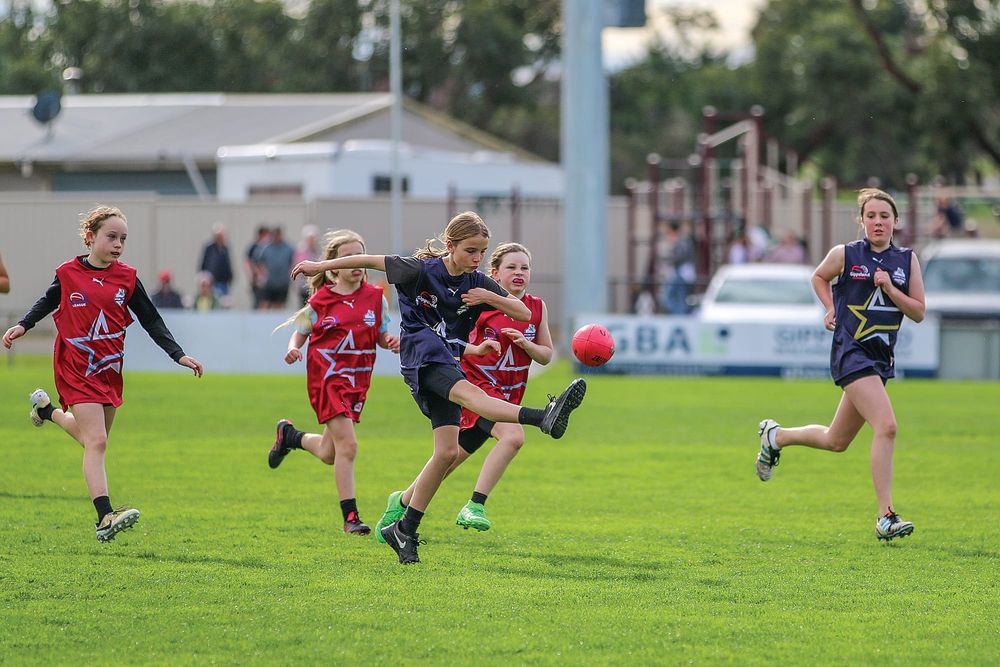 Premiership honours shared by three clubs post image