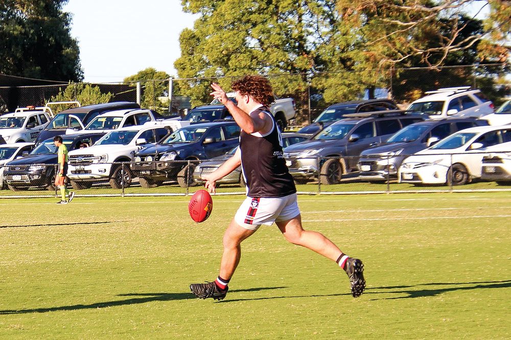 Competitive Saints go to battle with Yarragon post image