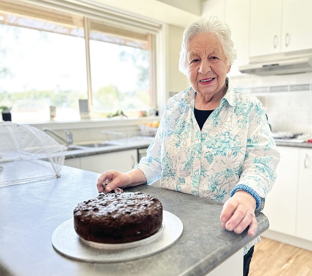 Lorraine’s iconic fruit cake is back post image