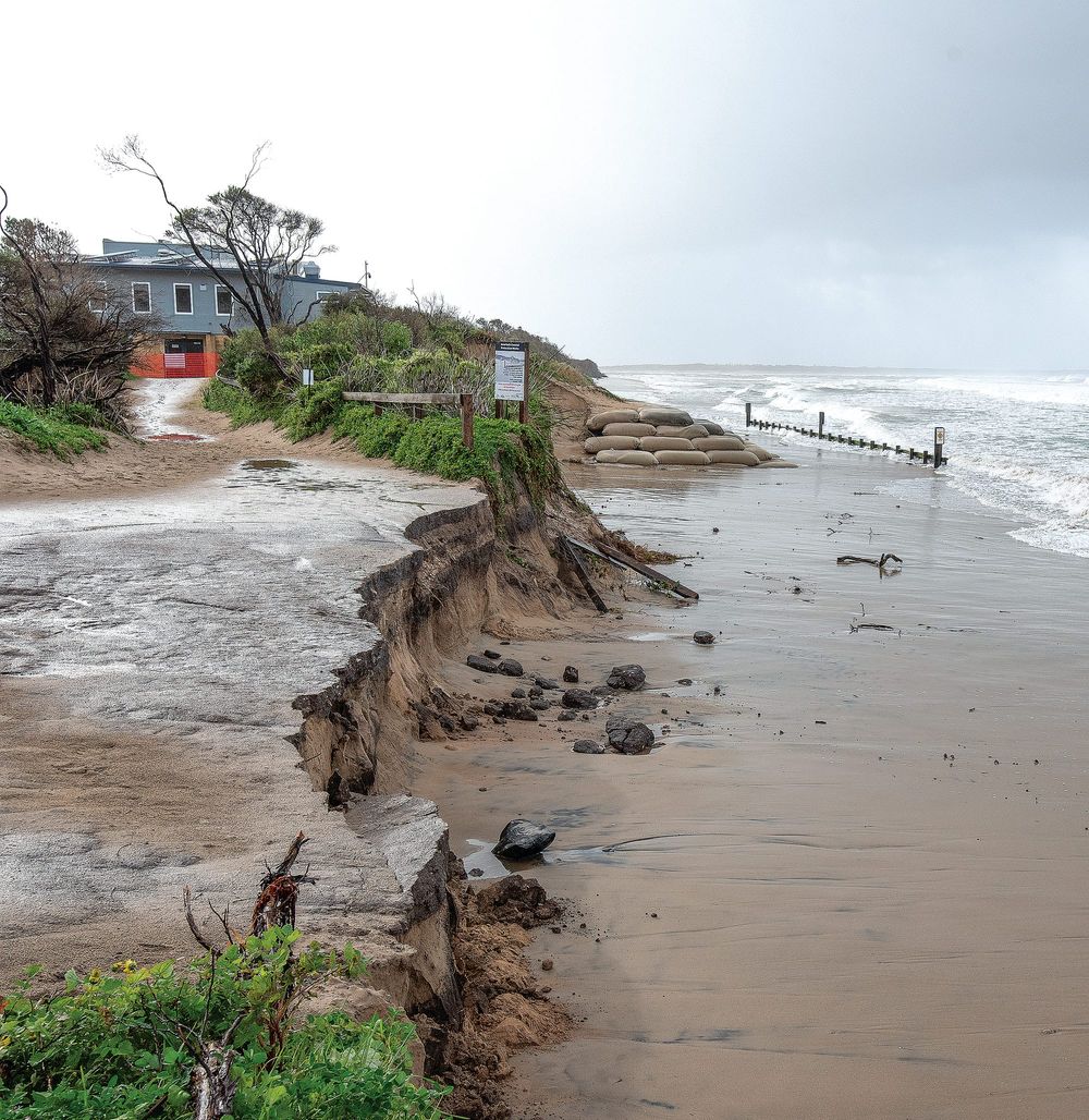 Storm surge - Many still without power post image